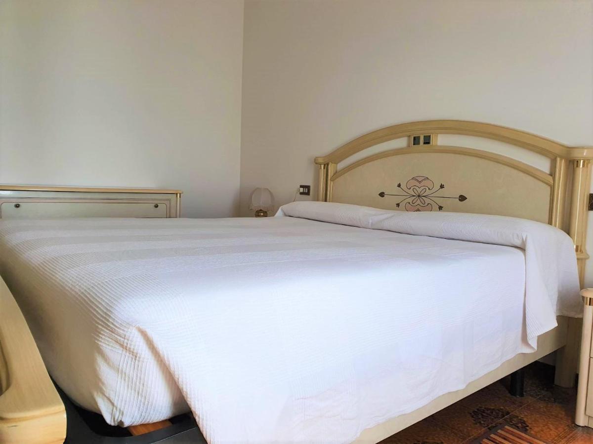 Hotel Madonna Di Luciago Armeno エクステリア 写真